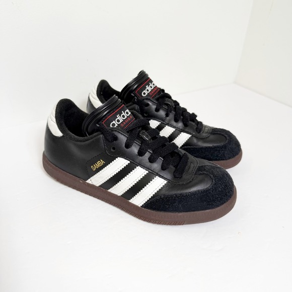 adidas Other - Adidas Samba Shoes Boys Size 1 Black White Classic Indoor Soccer Sneakers